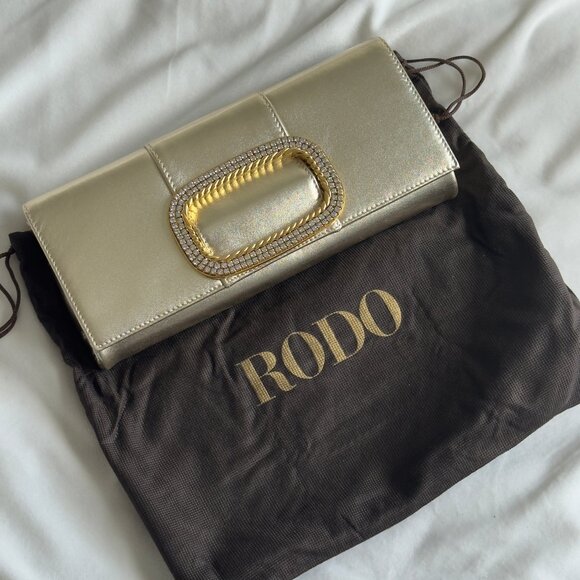 Rodo Metallic Gold Clutch - Picture 1 of 3